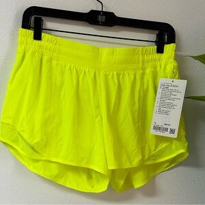 Lululemon NWT Shorts, Size 10, Hotty Hot Lined 4”